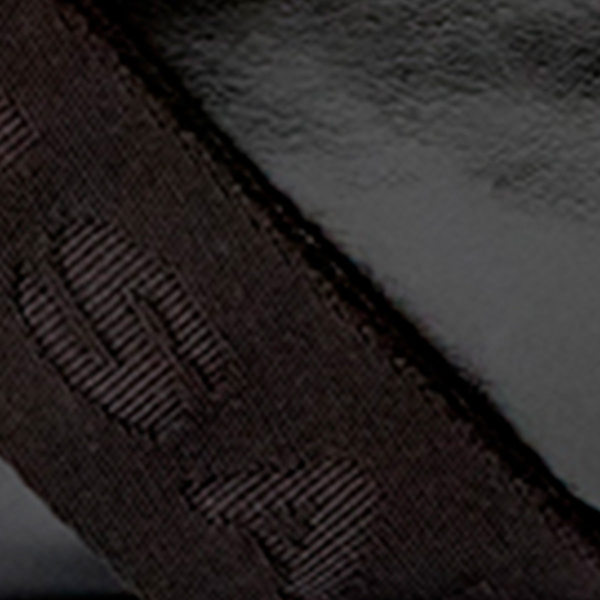 Nessah Bag in Leather